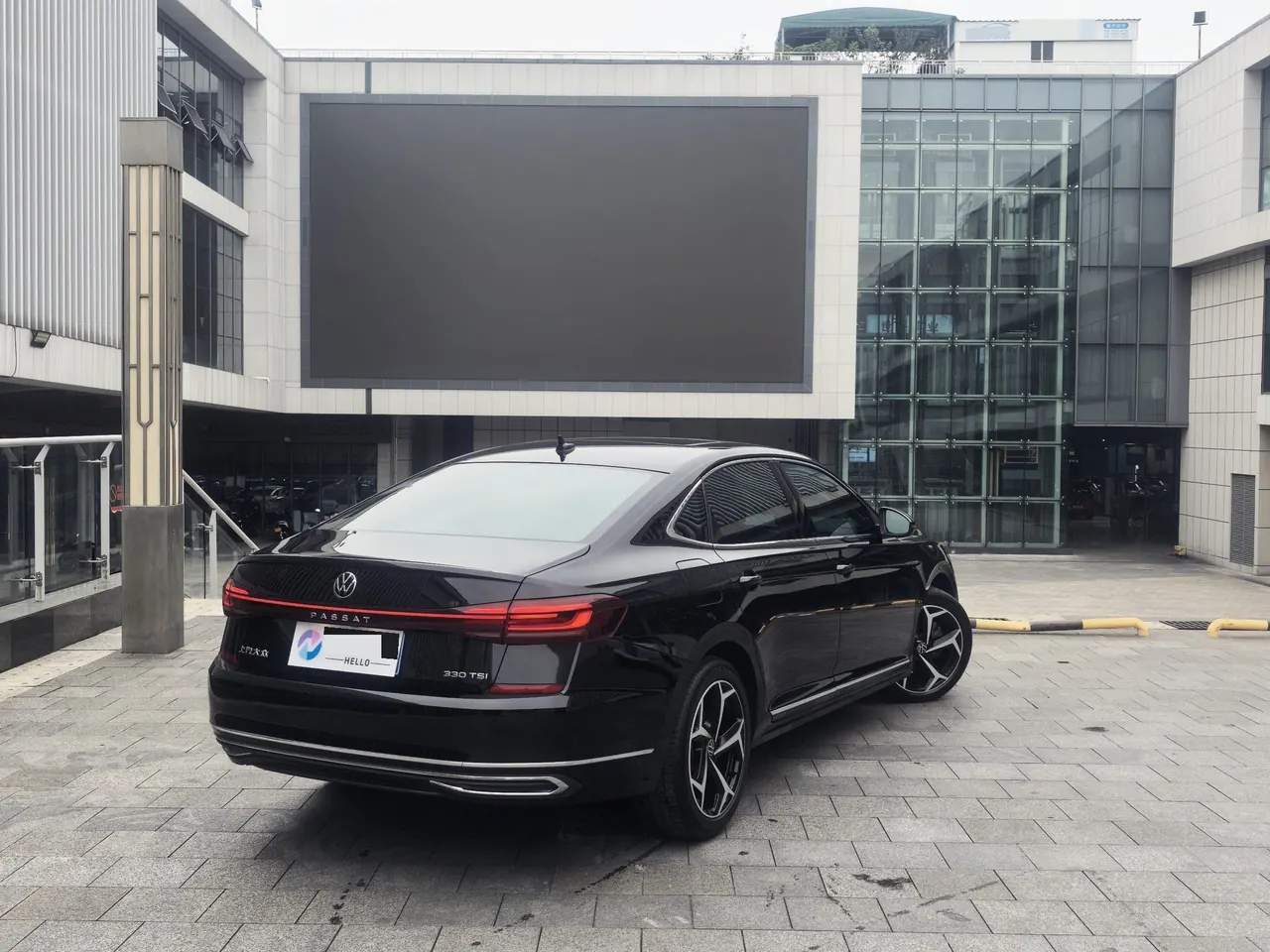 Volkswagen 2023 Passat 2.0TSI 330TSI Star Elite Edition (Modified) Automatic Gear 9