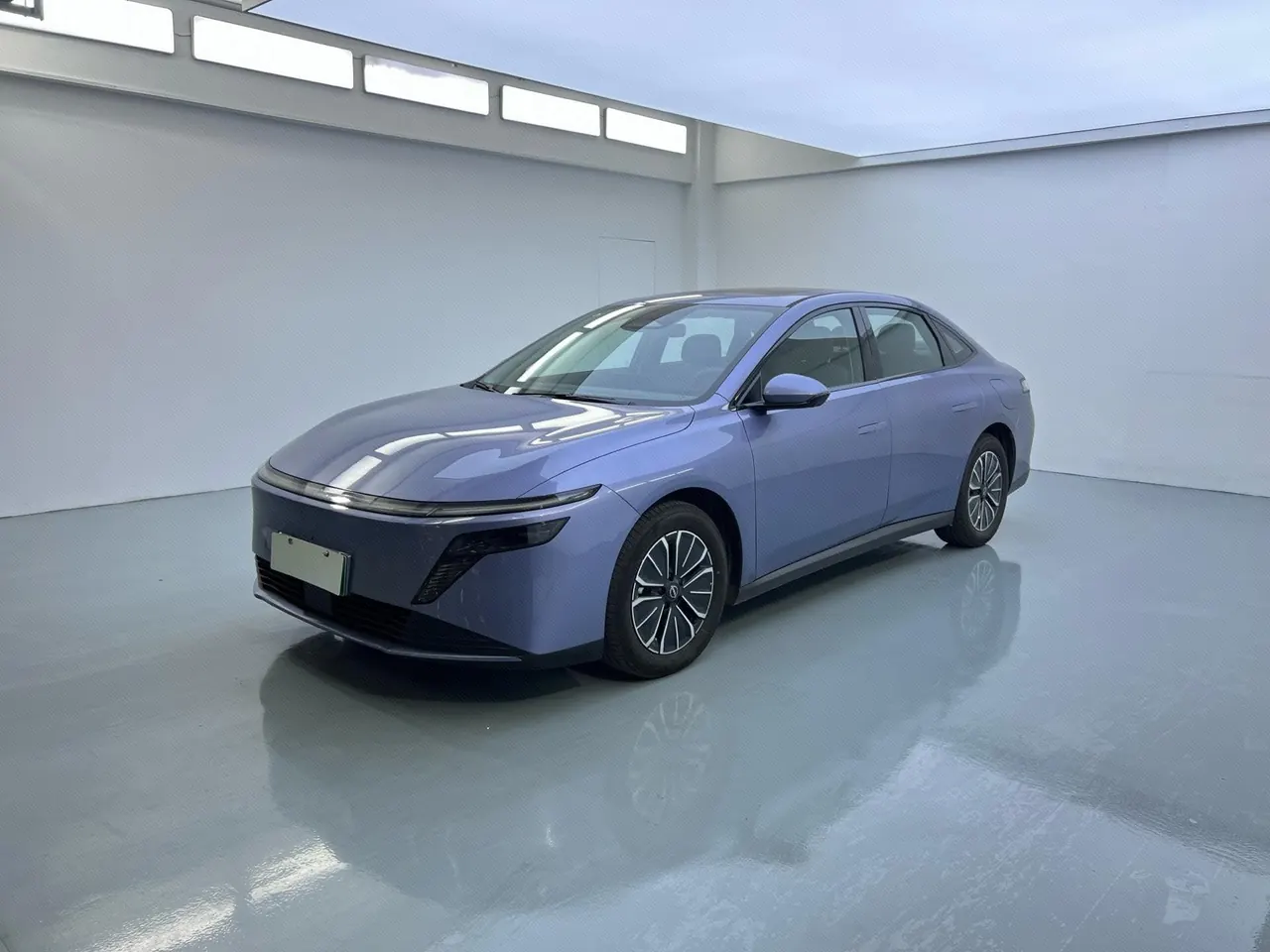 Nissan 2026 N6 1.5 180 Max Automatic - View 1