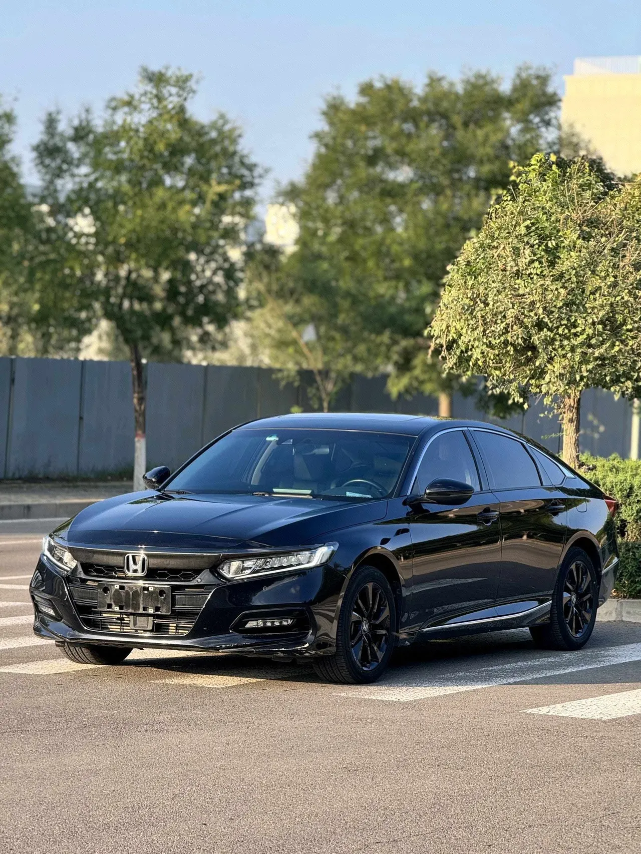 Honda 2021 10th Generation Accord 1.5T Stepless 260TURBO Luxury Star Limited Edition Automatic Gear - View 1