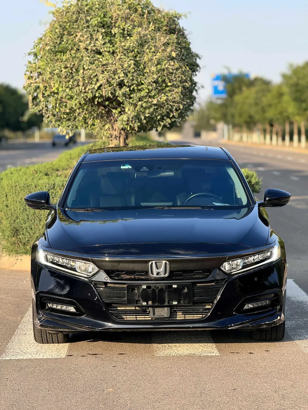 Honda 2021 10th Generation Accord 1.5T Stepless 260TURBO Luxury Star Limited Edition Automatic Gear 4
