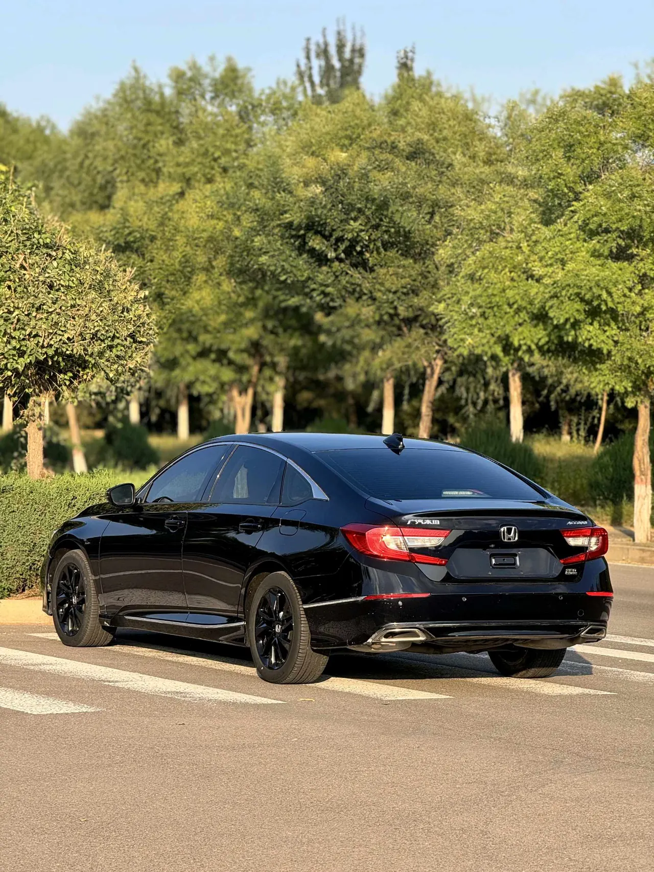 Honda 2021 10th Generation Accord 1.5T Stepless 260TURBO Luxury Star Limited Edition Automatic Gear 8