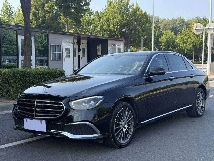 Mercedes Benz E Class 2023 E 260 L 2.0T Automatic - View 1