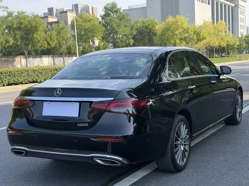 Mercedes Benz E Class 2023 E 260 L 2.0T Automatic 5