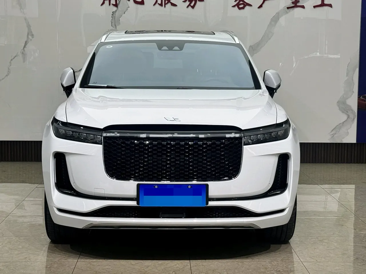 Li 2020 ONE 1.2T extended range 6-seat automatic gear 2