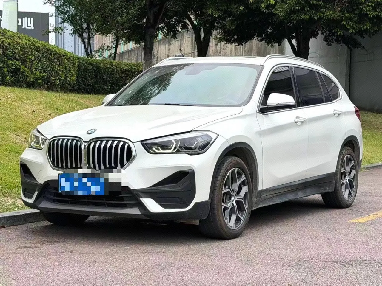 BMW 2021 X1 sDrive25Li 2.0T Leading Automatic Gear - View 1