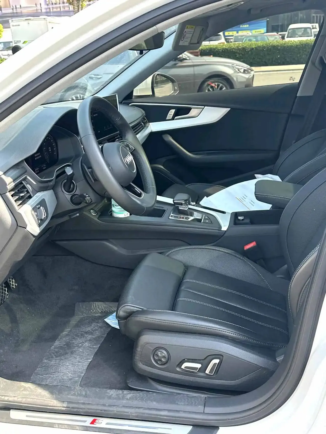 Audi 2024 A4L 2.0TFSI 40TFSI Fashion Dynamic Automatic 4