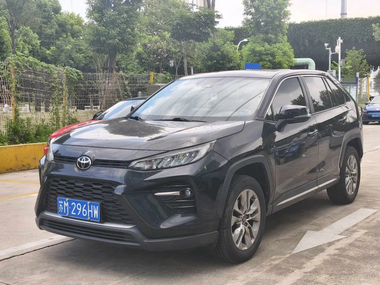 Toyota 2020 Willanda 2.0 Stepless Two-Drive Deluxe Automatic Gear - View 1