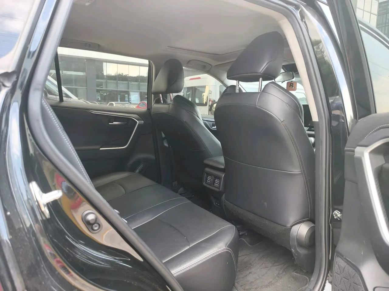 Toyota 2020 Willanda 2.0 Stepless Two-Drive Deluxe Automatic Gear 7
