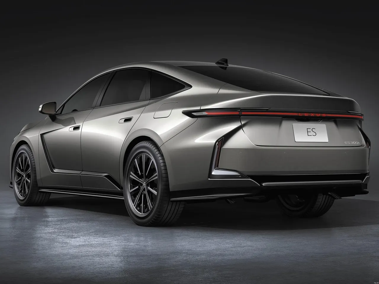 Lexus ES (Imported) 2026 ES300h 2.0 Stepless Automatic Gear 6