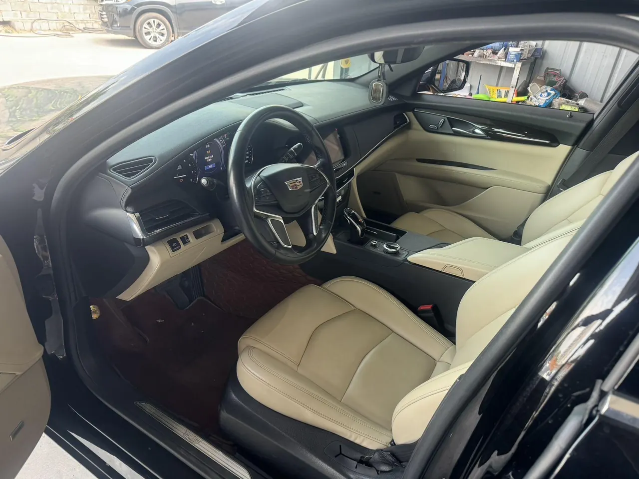 Cadillac 2020 CT6 2.0T 28T fashion automatic gear 2