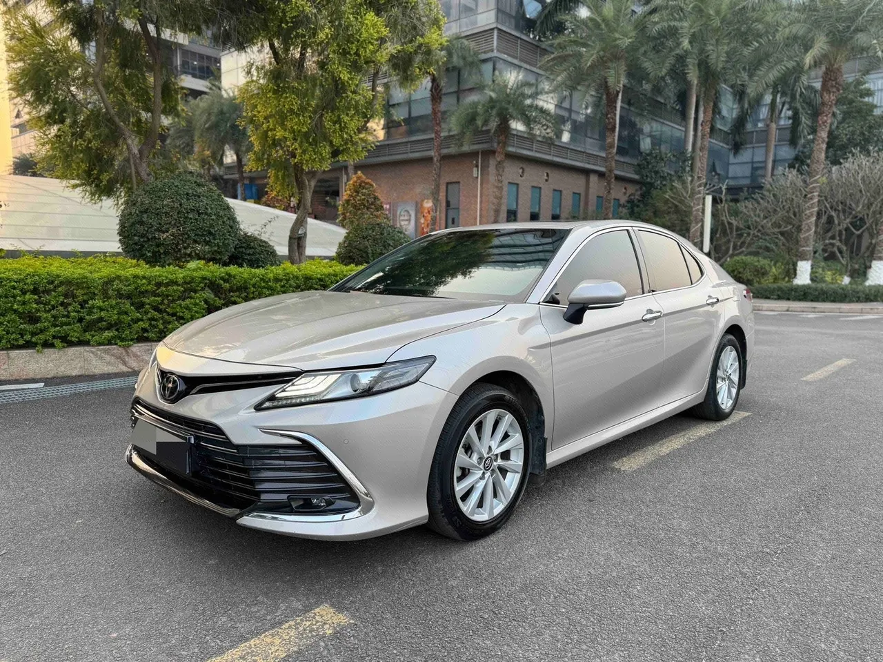 Toyota 2021 Camry 2.0G Stepless Deluxe Edition Automatic Gear - View 1