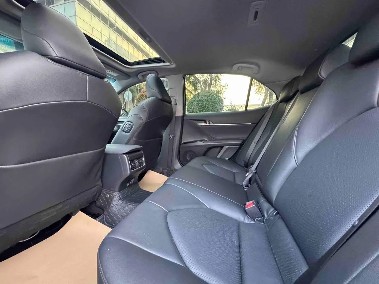 Toyota 2021 Camry 2.0G Stepless Deluxe Edition Automatic Gear 4