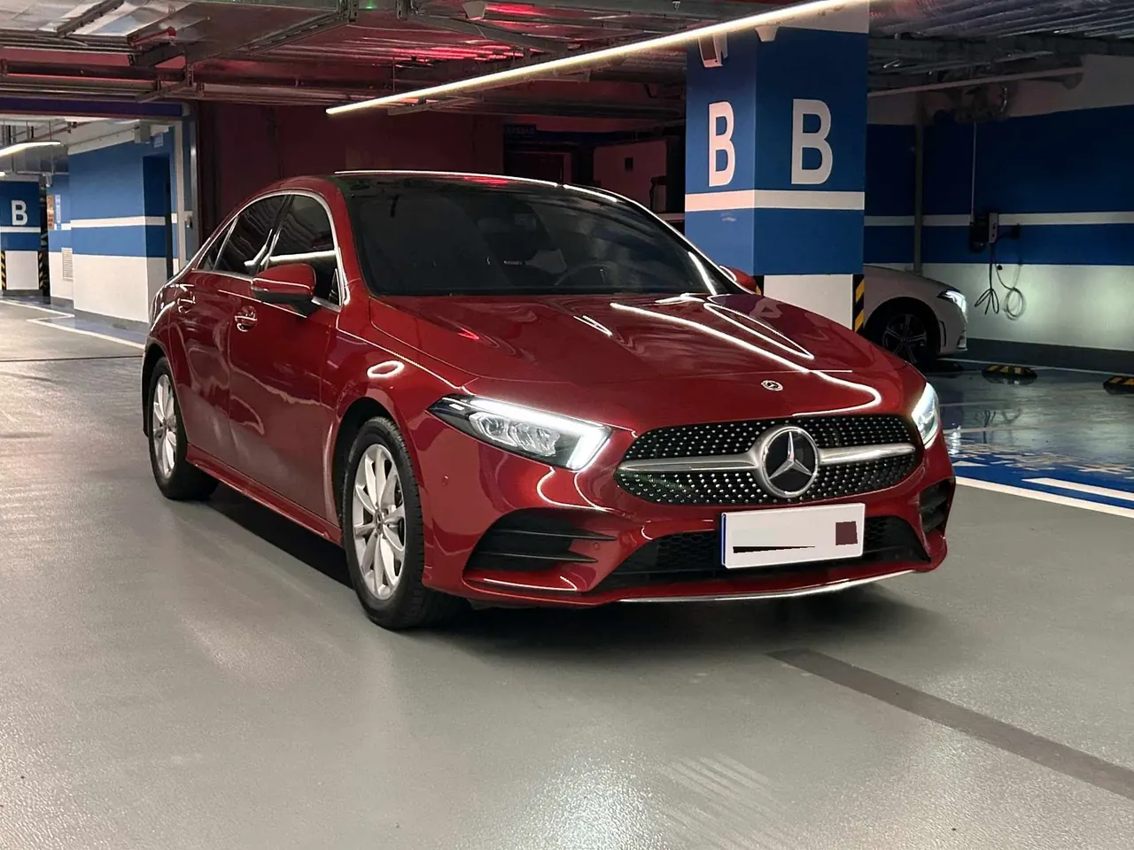 Mercedes Benz Class A 2022 A 200 L 1.3T Dynamic Automatic 14