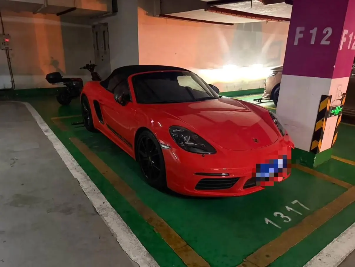 Porsche 718 (Imported) 2020 718 Boxer 2.0T Automatic 2