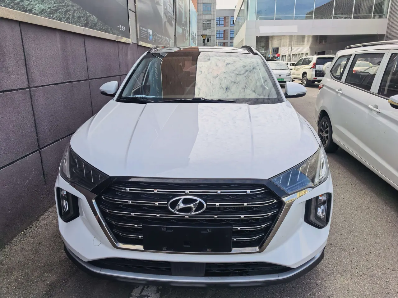 Hyundai 2020 Tousheng 1.6TGDi 280TGDi GLS Two-Drive Fashion Edition Automatic Gear 2
