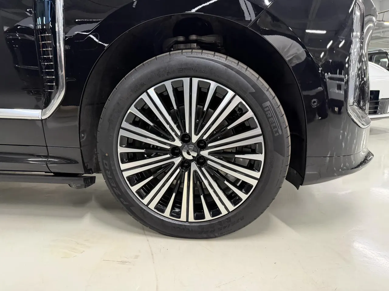 NIO 2026 ES 9 102kWh Executive Island Deluxe Automatic Gear 4