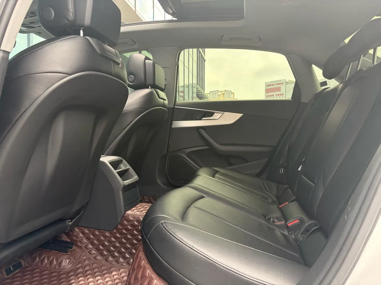 Audi 2020 A4L 2.0TFSI 40TFSI Fashion Dynamic Automatic 7