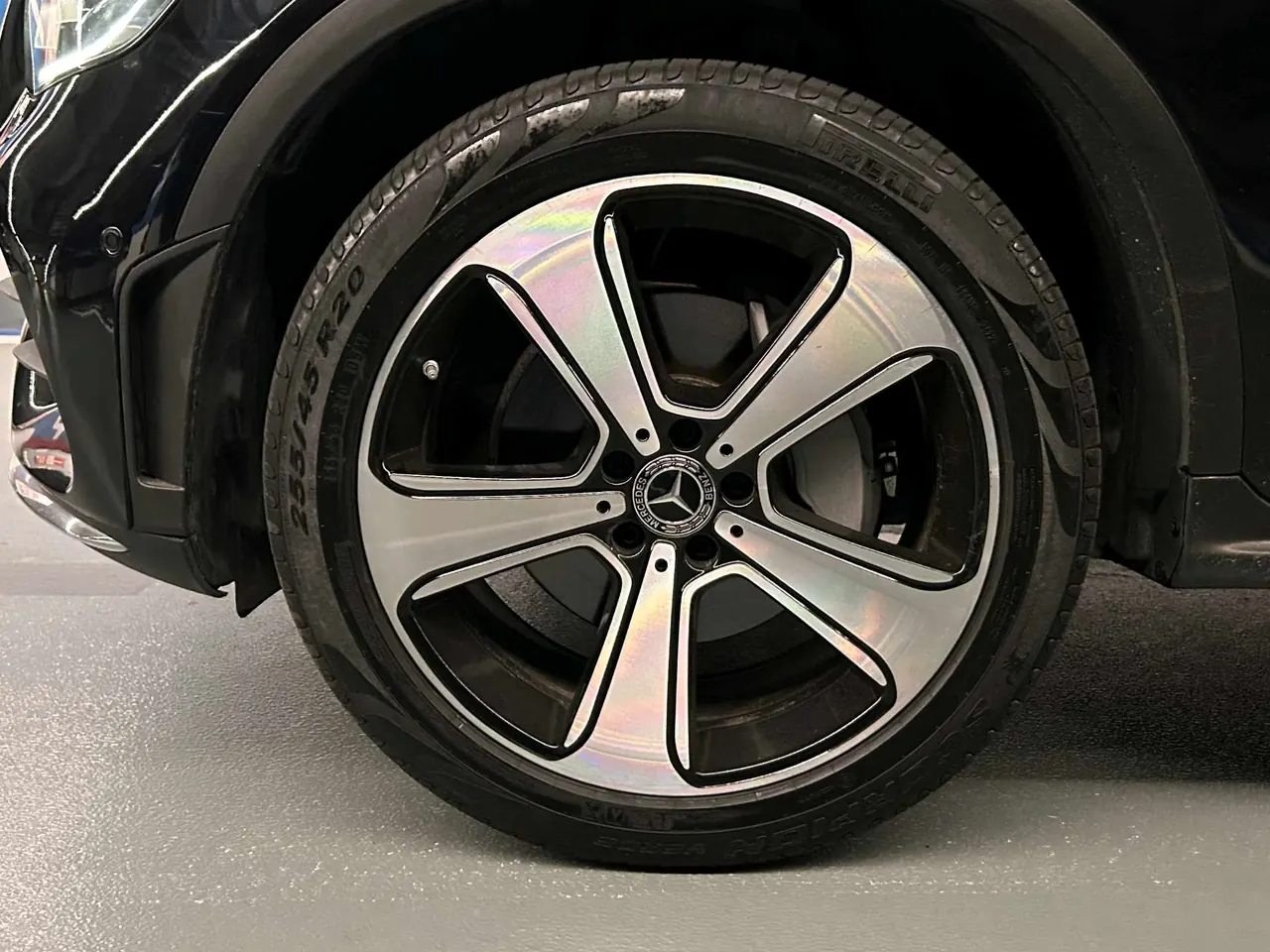 Mercedes Benz 2022 GLC 300 L 4MATIC 2.0T Dynamic Zhen Tibetan Edition Automatic Gear 16