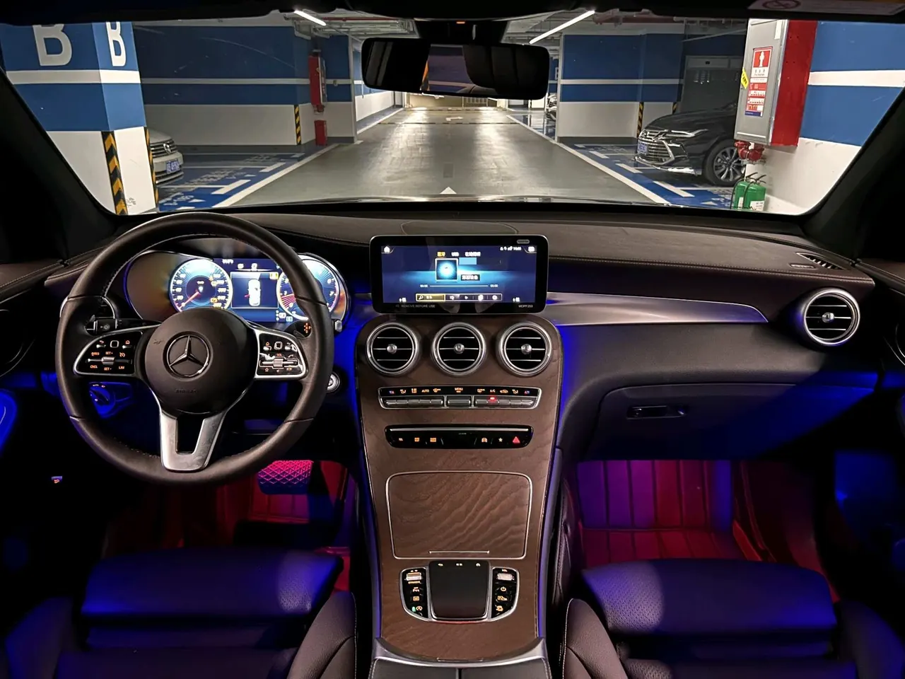 Mercedes Benz 2022 GLC 300 L 4MATIC 2.0T Dynamic Zhen Tibetan Edition Automatic Gear 9