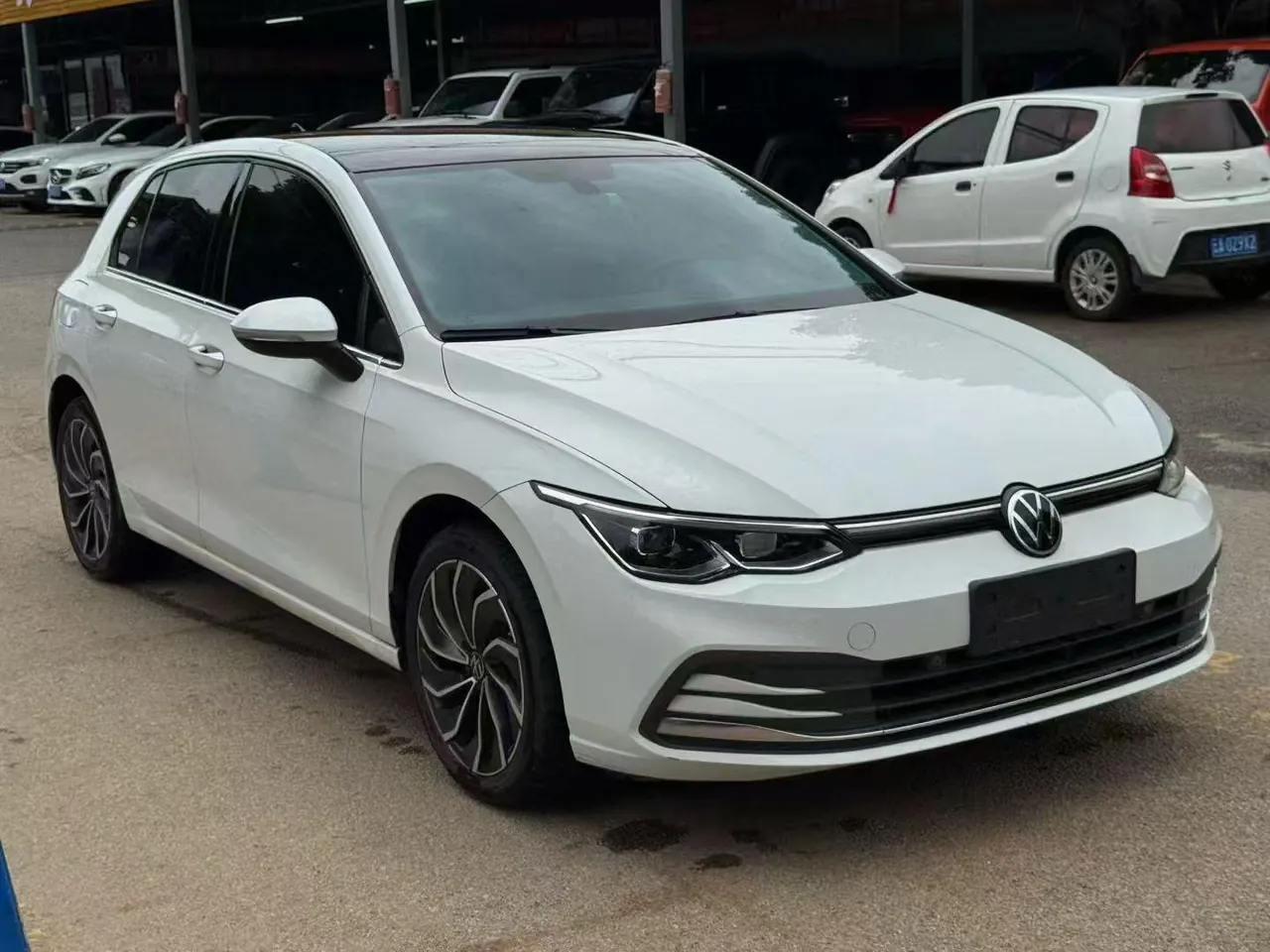 Volkswagen 2021 Golf 8 PRO 1.4TSI 280TSI Automatic 2
