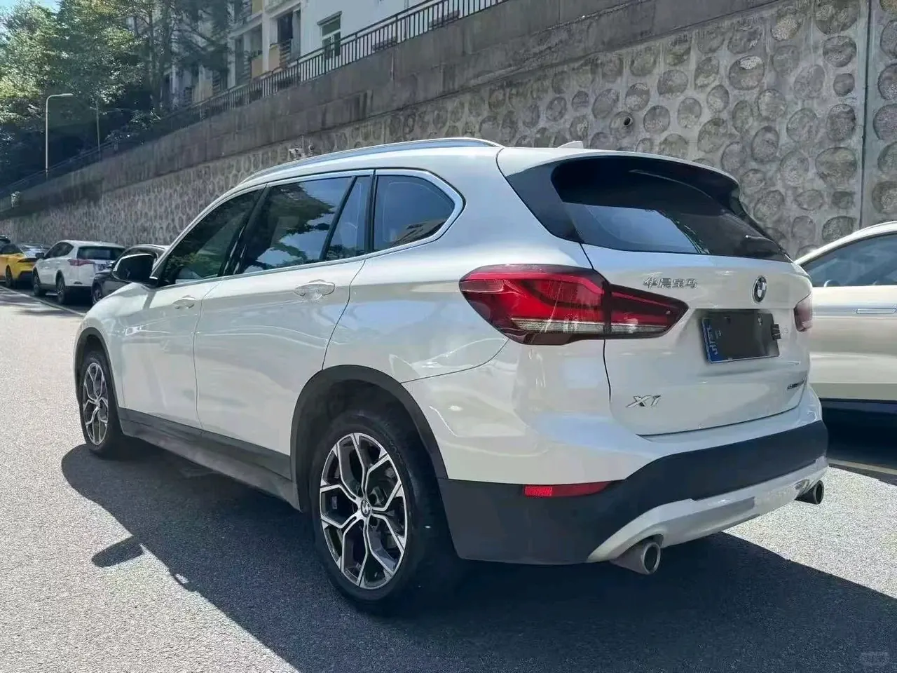 BMW 2022 X1 sDrive25Li 2.0T Leading Automatic Gear 4