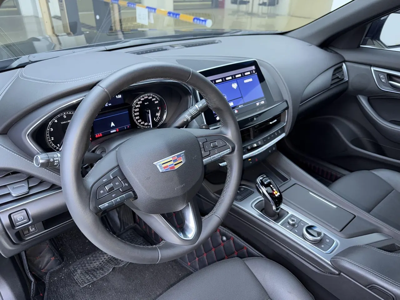 Cadillac 2022 CT5 2.0T 28T Luxury (Standard Edition) Automatic Gear 7