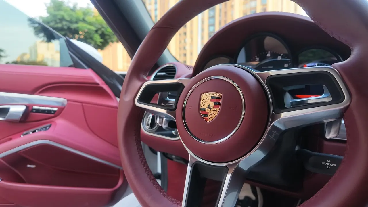 Porsche 718 (Imported) 2020 718 Boxer 2.0T Automatic 3
