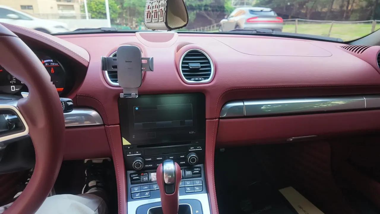 Porsche 718 (Imported) 2020 718 Boxer 2.0T Automatic 5