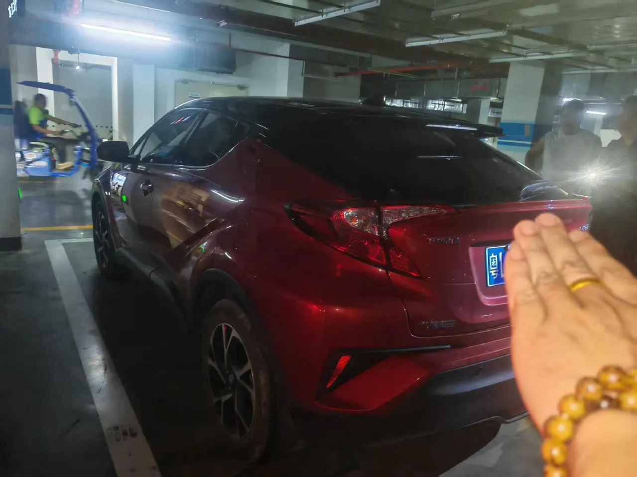 Toyota 2020 C- HR 2.0 stepless leading version of automatic gear 3