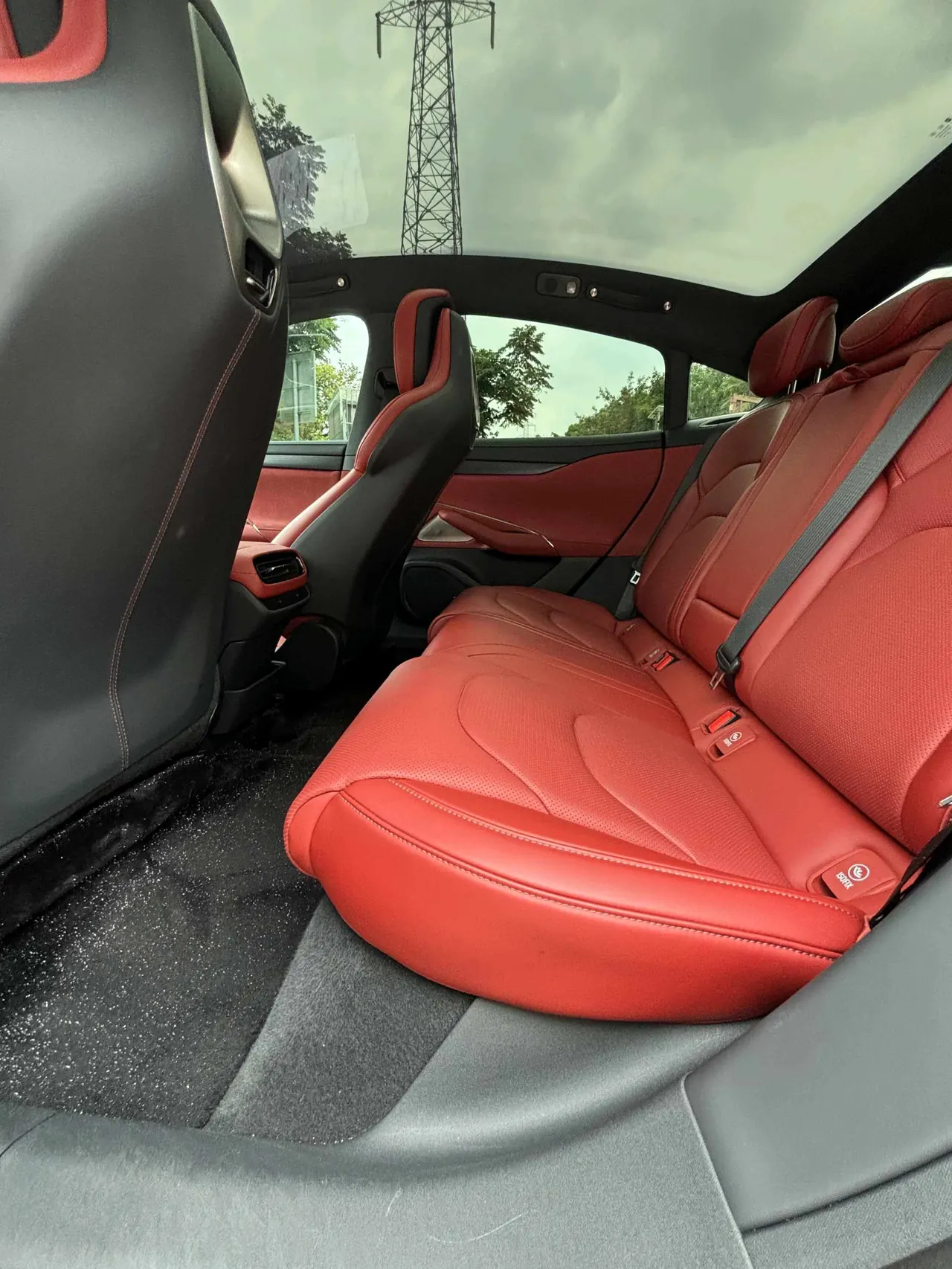 MI 2024 SU 7 700km Rear Drive Long Endurance Smart Driving Edition Automatic Gear 5