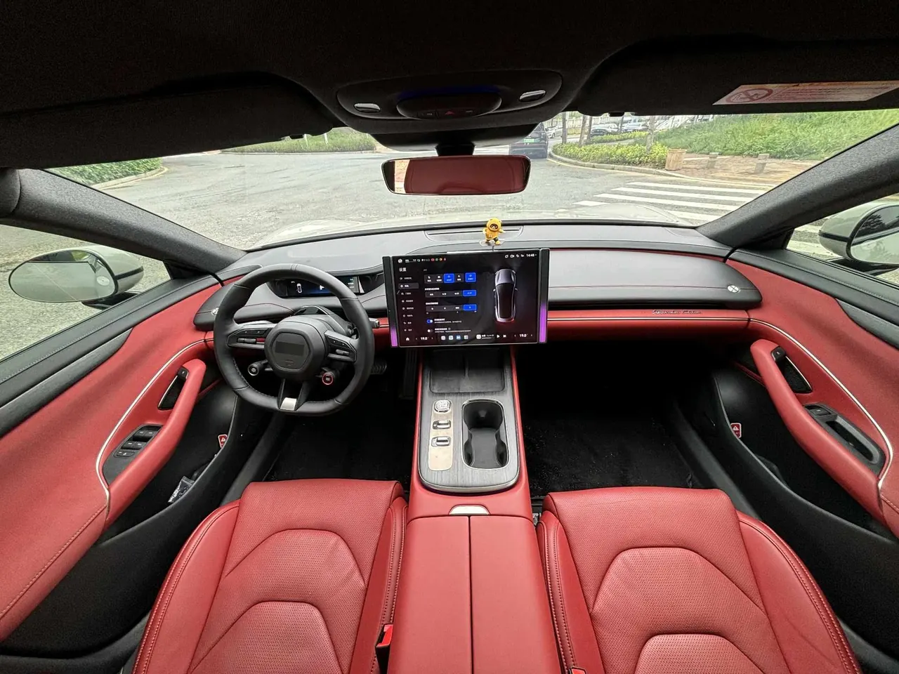 MI 2024 SU 7 700km Rear Drive Long Endurance Smart Driving Edition Automatic Gear 6