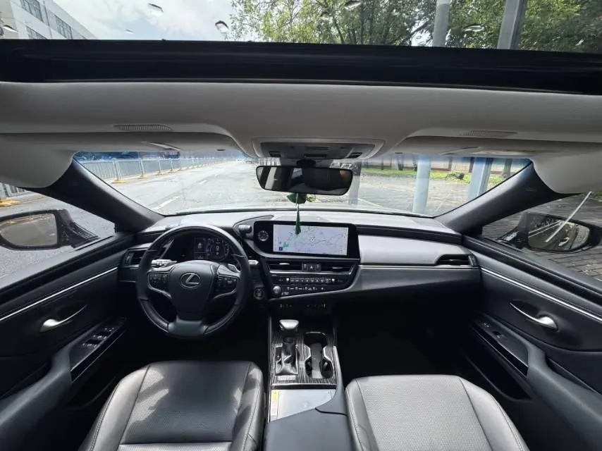 Lexus ES (Imported) 2022 ES200 2.0 Stepless Deluxe Edition Automatic Gear 4