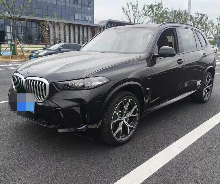 BMW 2026 X5 xDrive30Li 48V 2.0T exclusive m sports obsidian night suit (modified) automatic gear - View 1