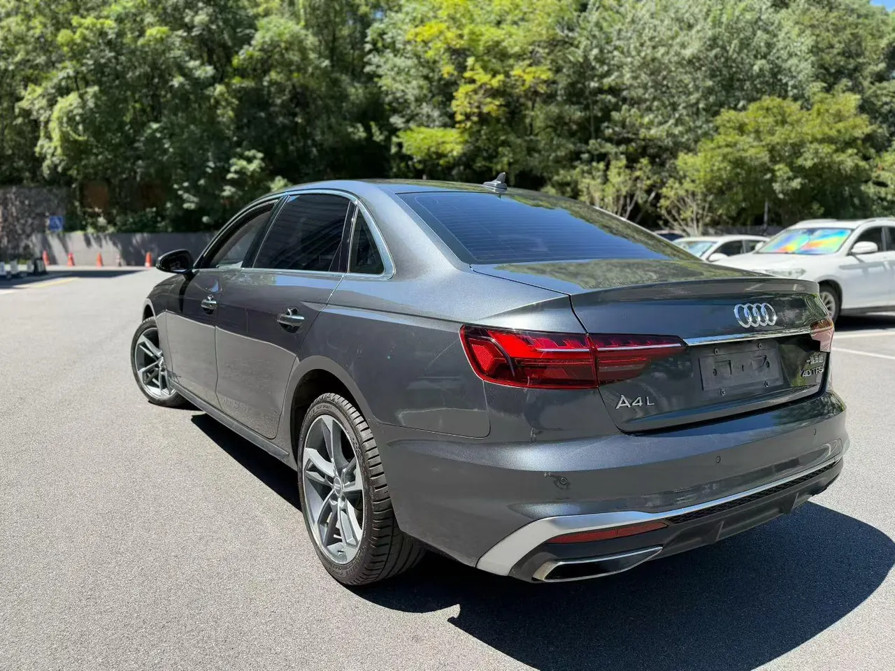 Audi 2020 A4L 2.0TFSI 40TFSI Fashion Dynamic Automatic 6