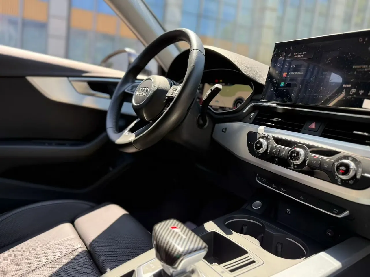 Audi 2020 A4L 2.0TFSI 40TFSI Fashion Dynamic Automatic 9