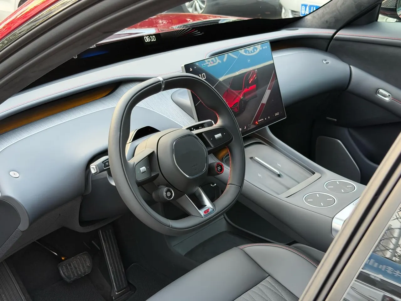 MI 2026 YU7 GT automatic gear 8