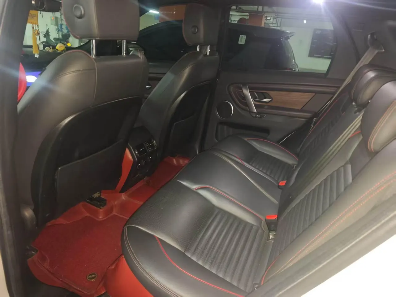 Land Rover 2020 Discovery Sports Edition 48V 2.0T 249PS R-Dynamic S Performance Edition Automatic Gear 3