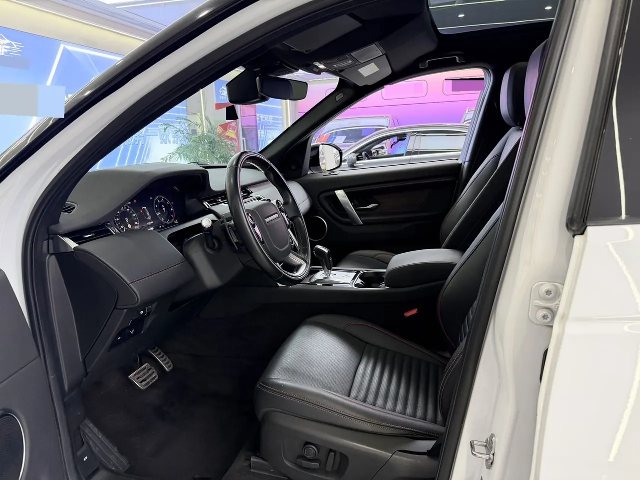 Land Rover 2020 Discovery Sports Edition 48V 2.0T 249PS R-Dynamic SE Performance Technology Edition 7-seat Automatic Gear 3