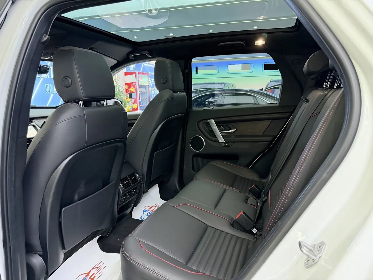 Land Rover 2020 Discovery Sports Edition 48V 2.0T 249PS R-Dynamic SE Performance Technology Edition 7-seat Automatic Gear 6