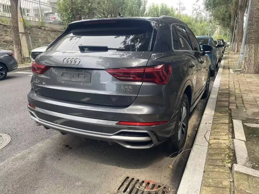 Audi 2021 Q3 1.4TFSI 35TFSI Aggressive Dynamic Automatic 5
