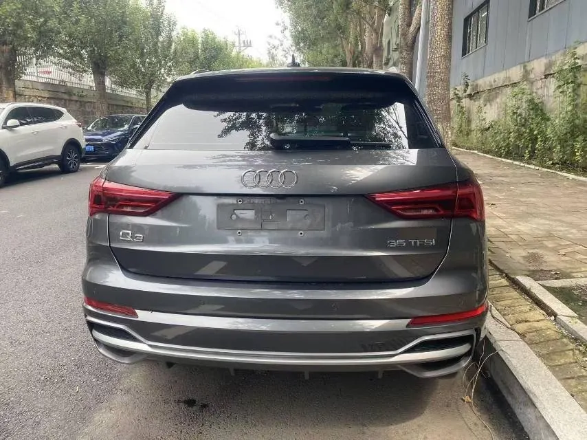 Audi 2021 Q3 1.4TFSI 35TFSI Aggressive Dynamic Automatic 6