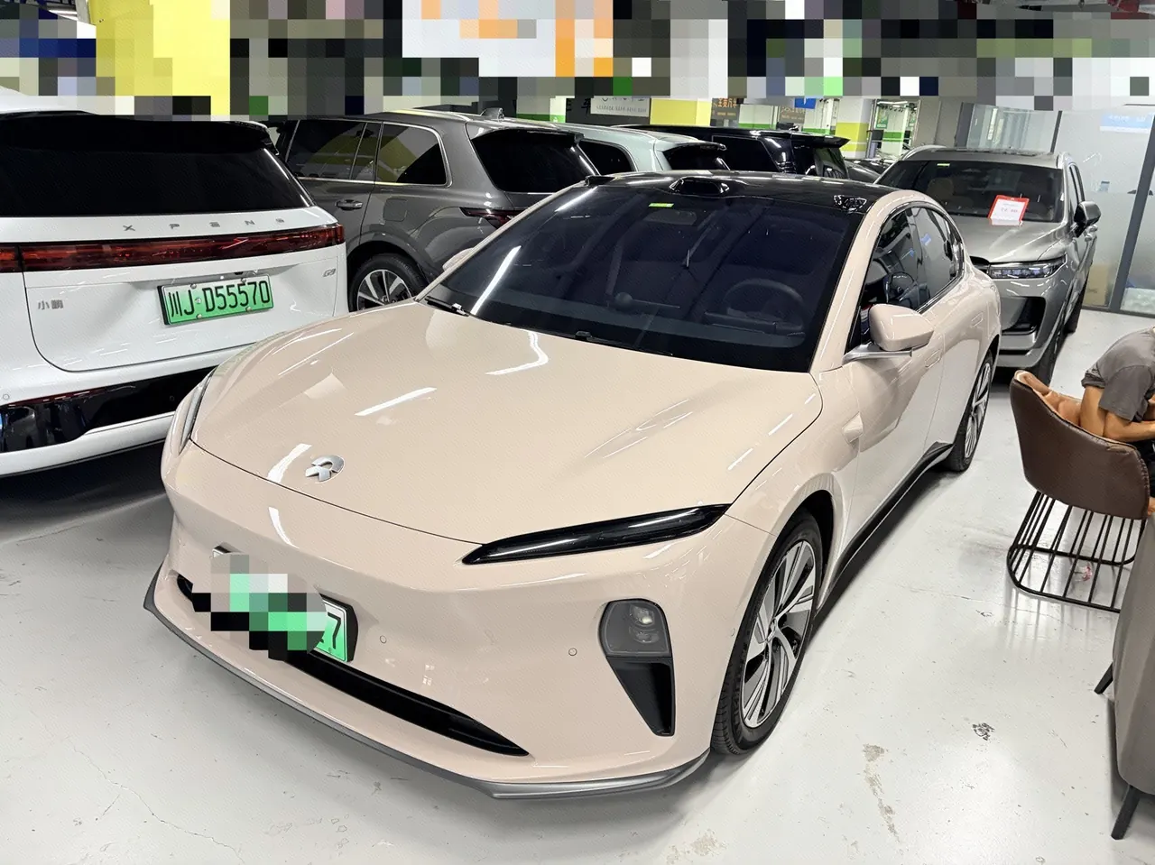 NIO 2024 ET5 75kWh automatic gear - View 1