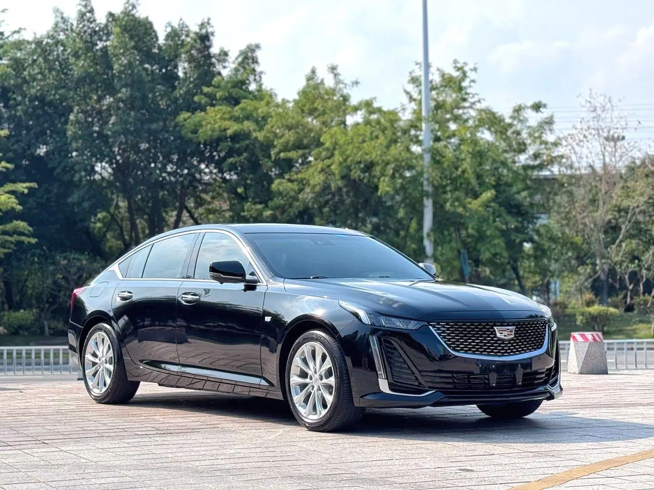 Cadillac 2020 CT5 2.0T 28T Luxury (Modified) Automatic Gear 3
