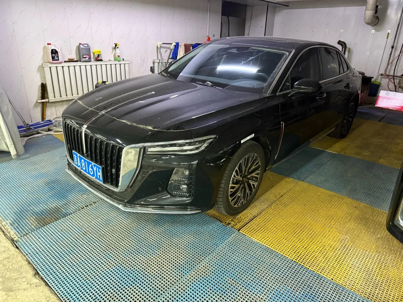 HongQi 2023 H5 1.8T Official Edition Automatic Gear - View 1