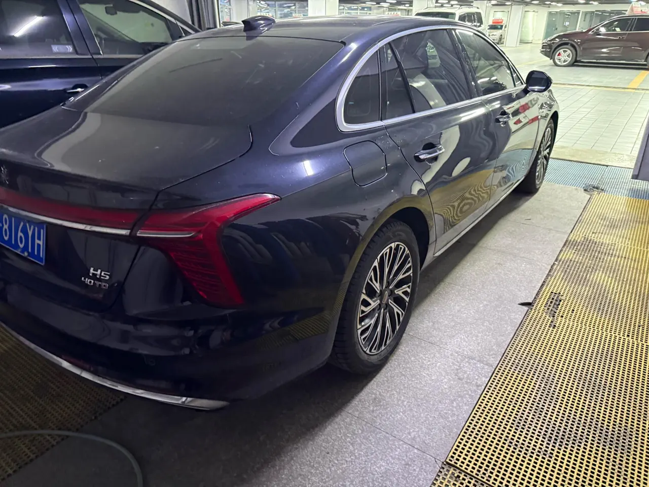 HongQi 2023 H5 1.8T Official Edition Automatic Gear 8