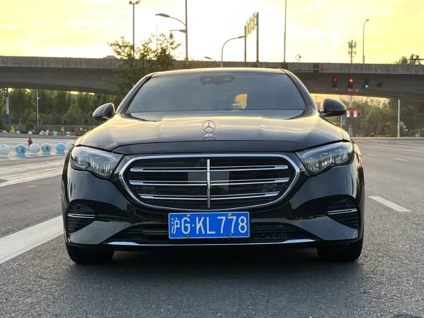 Mercedes Benz E Class 2025 E 300 L 48V 2.0T Luxury (Modified) Automatic Gear 2