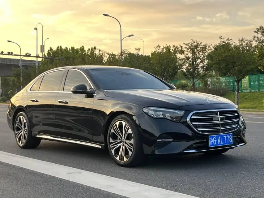 Mercedes Benz E Class 2025 E 300 L 48V 2.0T Luxury (Modified) Automatic Gear 3