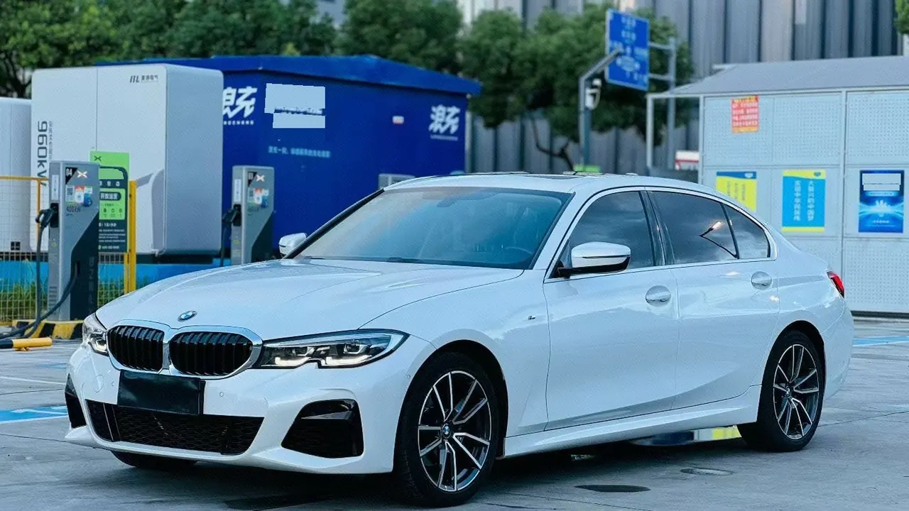 BMW 3 Series 2021 320Li 2.0T M Sports Suit (Modified) Automatic Gear - View 1