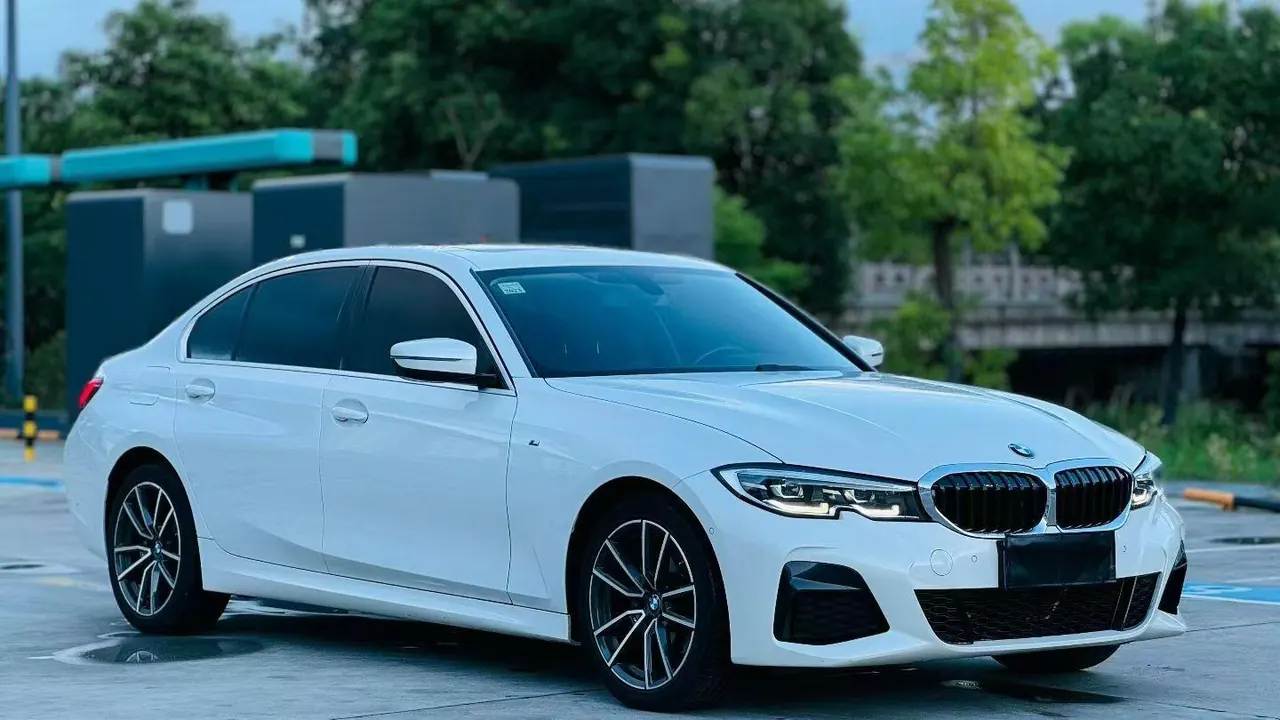 BMW 3 Series 2021 320Li 2.0T M Sports Suit (Modified) Automatic Gear 3