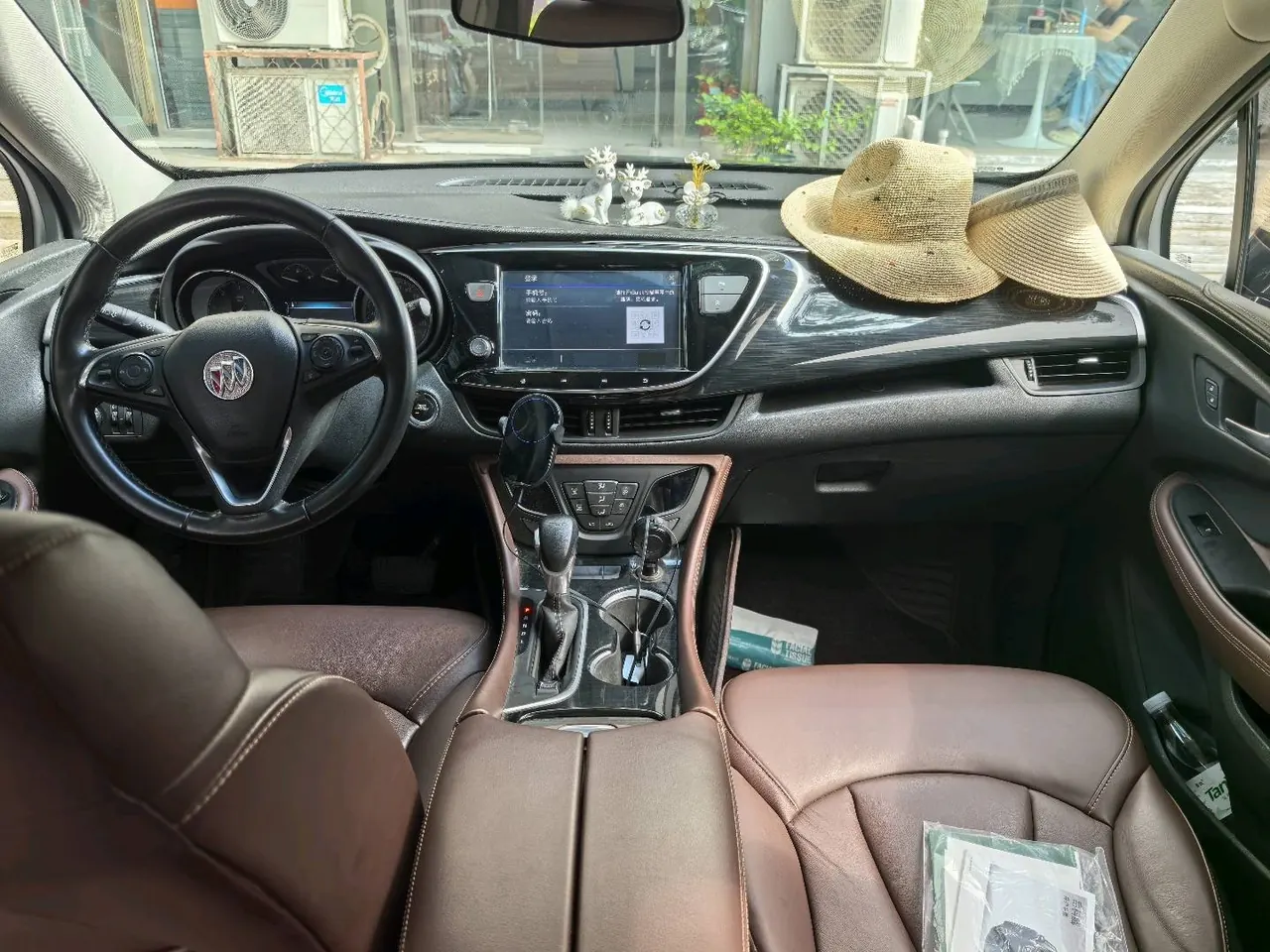 Buick 2021 Angkewei 1.5T 532T Two-Drive Elite Automatic Gear 4